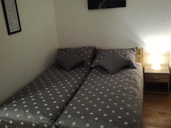 Guest House Kvartin : photo 3 de la chambre chambre double deluxe avec balcon - vue sur mer