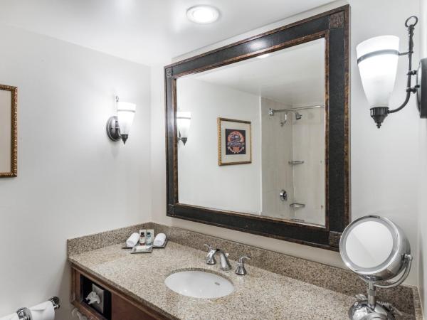 The Antlers, A Wyndham Hotel : photo 3 de la chambre chambre lit king-size deluxe