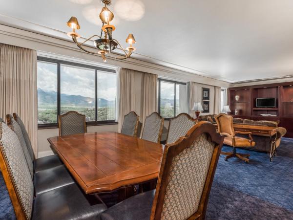 The Antlers, A Wyndham Hotel : photo 1 de la chambre founders suite