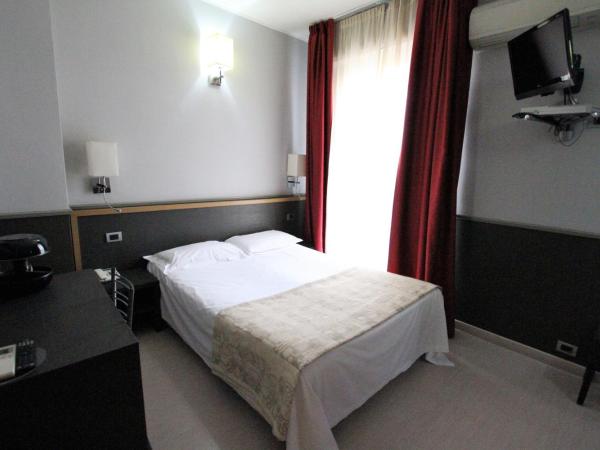 Hotel Corallo : photo 2 de la chambre chambre double standard