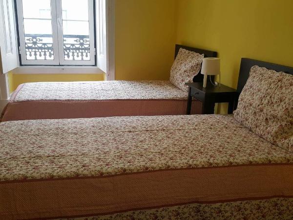 Cenário Catita Hostel : photo 4 de la chambre chambre lits jumeaux avec toilettes communes