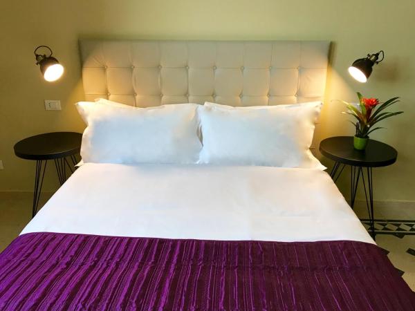 Guest House La Grancontessa : photo 7 de la chambre chambre double ou lits jumeaux