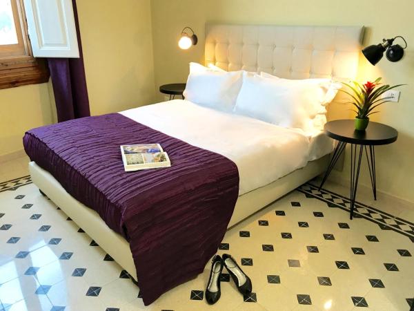 Guest House La Grancontessa : photo 8 de la chambre chambre double ou lits jumeaux