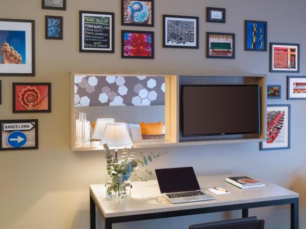 Citadines Ramblas Barcelona : photo 4 de la chambre studio (2 adultes)