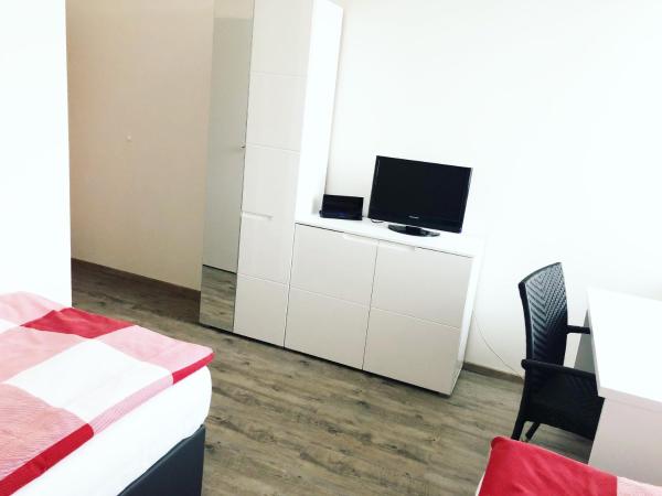 Penzion DMZ : photo 4 de la chambre chambre lits jumeaux confort