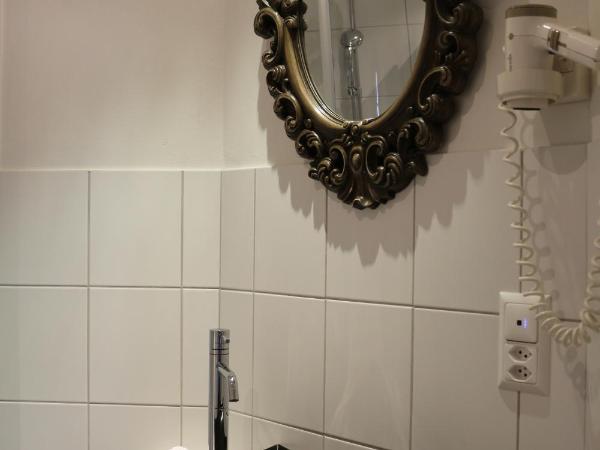 Hostellerie de Genève : photo 1 de la chambre suite