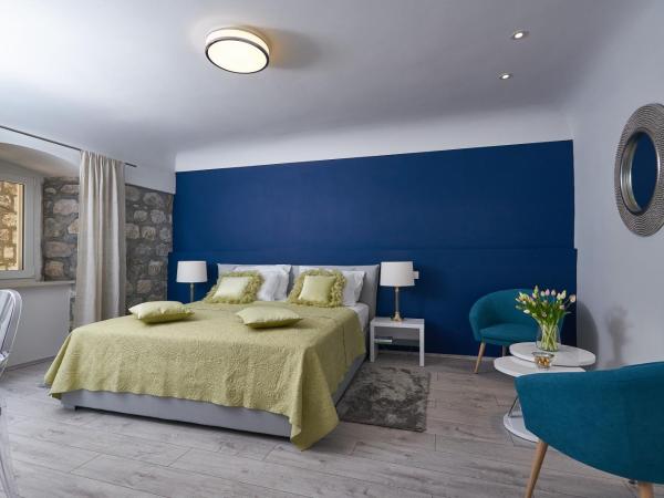 Apartments Giron : photo 1 de la chambre chambre double deluxe