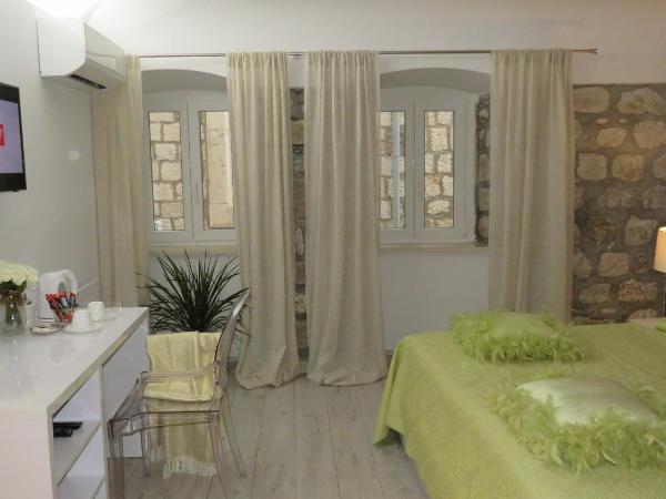 Apartments Giron : photo 8 de la chambre chambre double deluxe