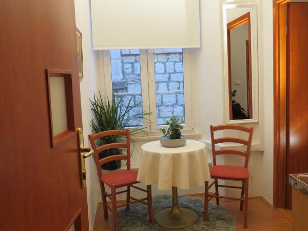 Apartments Giron : photo 9 de la chambre studio lit king-size