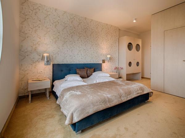 Boban Luxury Suites : photo 9 de la chambre chambre double - vue sur mer