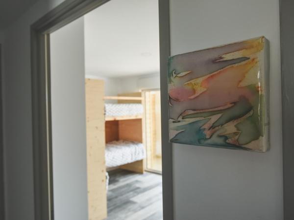 BodyGo Surfhouse : photo 7 de la chambre lit simple dans dortoir à 6 lits