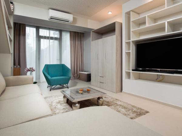 Boban Luxury Suites : photo 6 de la chambre suite jardin