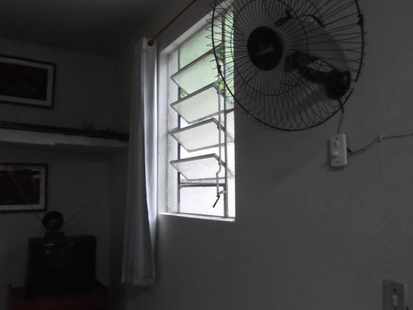 Tião Botelho Guest House : photo 4 de la chambre chambre lits jumeaux standard avec salle de bains commune