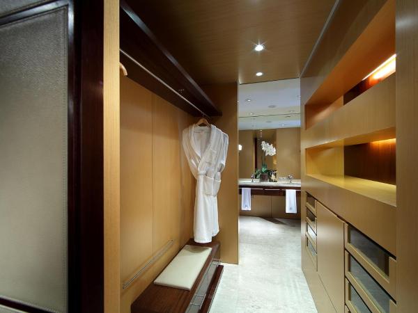 Eurostars Grand Marina Hotel GL : photo 3 de la chambre suite junior familiale