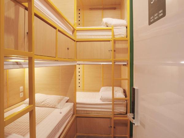 Konko Hostel Jakarta : photo 1 de la chambre lit dans dortoir mixte de 4 lits