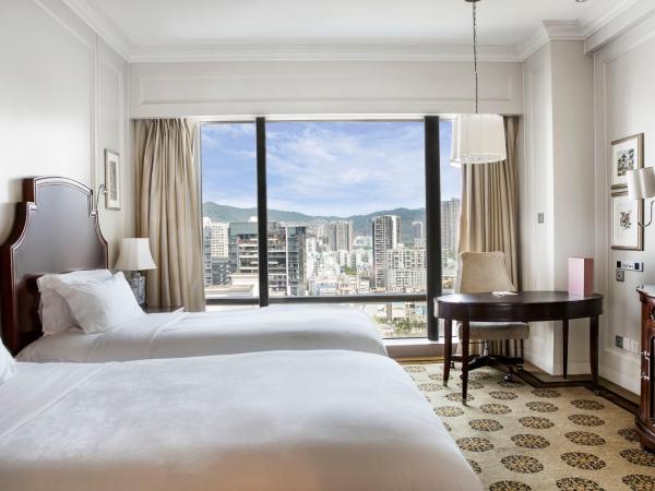 The Langham, Shenzhen : photo 3 de la chambre deluxe room -  king bed