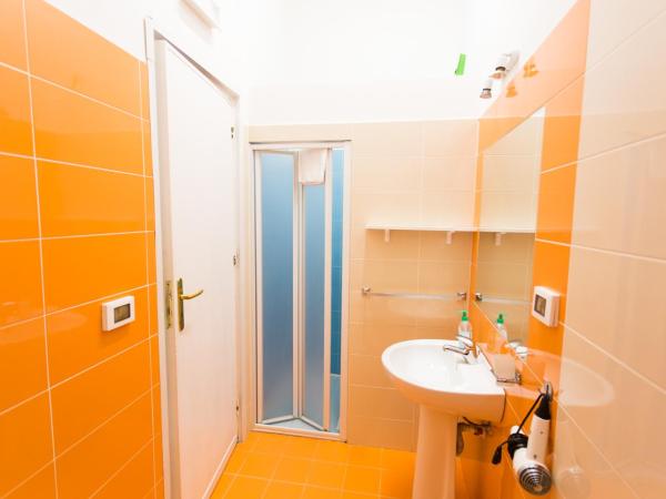 A Casa di Amici : photo 3 de la chambre chambre lits jumeaux supérieure