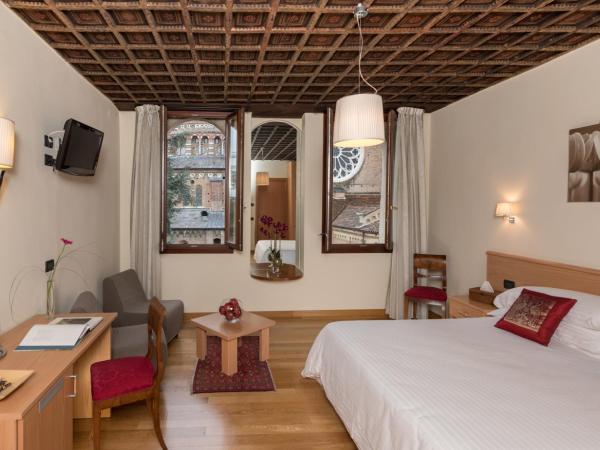 Hotel Casa Del Pellegrino : photo 5 de la chambre chambre deluxe