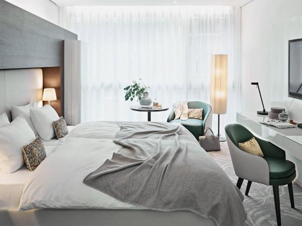 SIDE, Hamburg, a Member of Design Hotels : photo 2 de la chambre chambre double deluxe