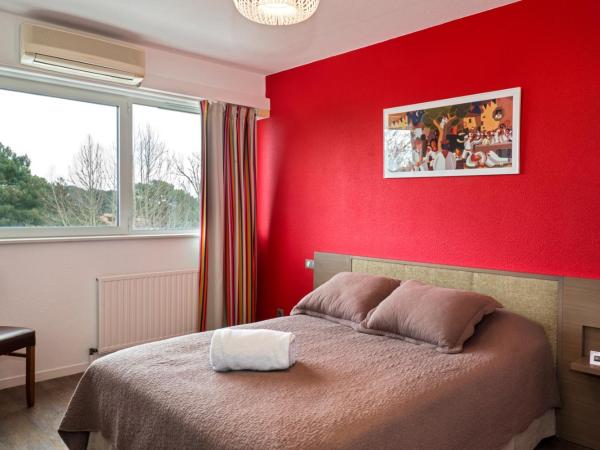 Hotel Biarritz Atlantique - Lyce Hotelier - Management School : photo 3 de la chambre chambre double