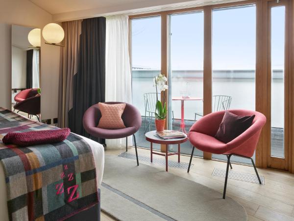 Marrable's Farringdon Hotel : photo 5 de la chambre hébergement lit king-size sur le toit