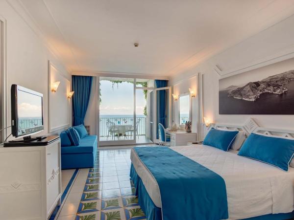 Grand Hotel Riviera : photo 2 de la chambre chambre double ou lits jumeaux deluxe - vue sur mer