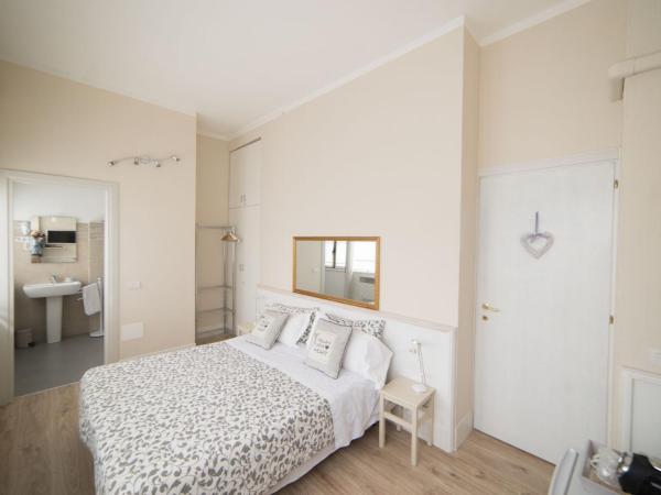 B&B Le Grazie : photo 1 de la chambre suite junior - vue sur jardin