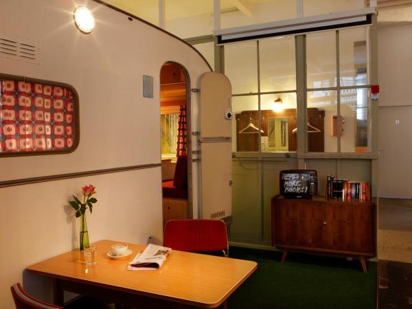 Hüttenpalast : photo 9 de la chambre caravane ou cabane