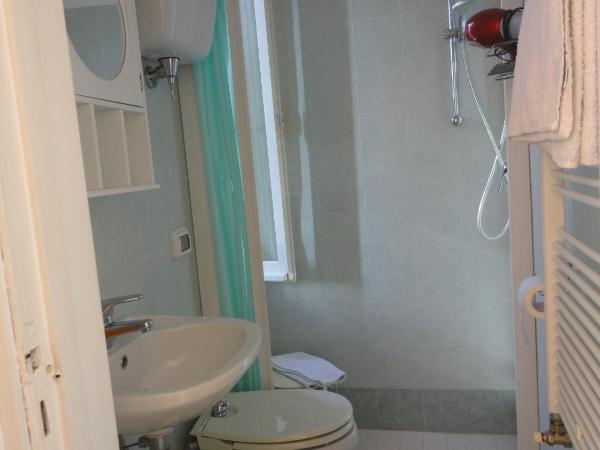 Hotel Morlacchi : photo 5 de la chambre chambre simple