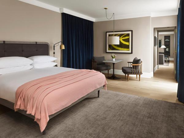 11 Howard, New York, a Member of Design Hotels : photo 4 de la chambre suite avec terrasse 