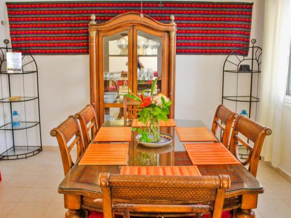 Hotel Villas Colibrí Suites & Bungalows : photo 8 de la chambre villa 4 chambres dans centre-ville de cozumel - villas colibri 5