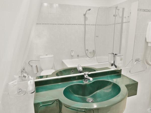 Belvedere Wellness Hotel : photo 2 de la chambre chambre double