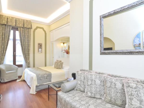 Hotel Le Isole : photo 2 de la chambre chambre double ou lits jumeaux - vue sur canal