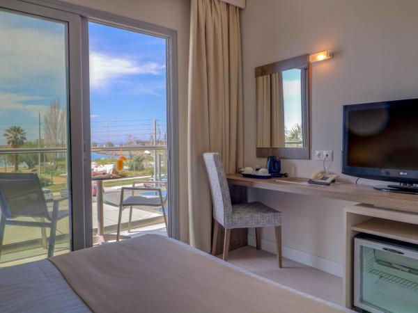 Palace Hotel Glyfada : photo 4 de la chambre chambre exécutive - vue sur mer