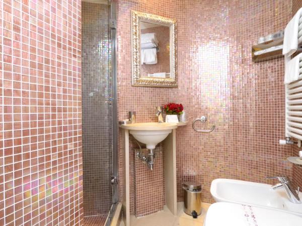 Hotel Le Isole : photo 4 de la chambre chambre double ou lits jumeaux - vue sur canal