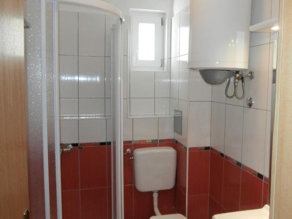 Guest House Klaudija : photo 8 de la chambre chambre triple