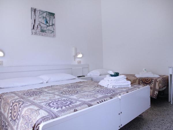 Hotel Lagomaggio : photo 5 de la chambre chambre triple