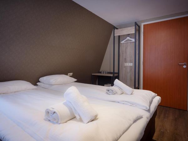 Amsterdam Downtown Hotel : photo 4 de la chambre chambre pour 5 personnes