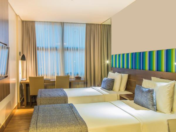 Prodigy Santos Dumont : photo 2 de la chambre chambre double supérieure - vue sur mer