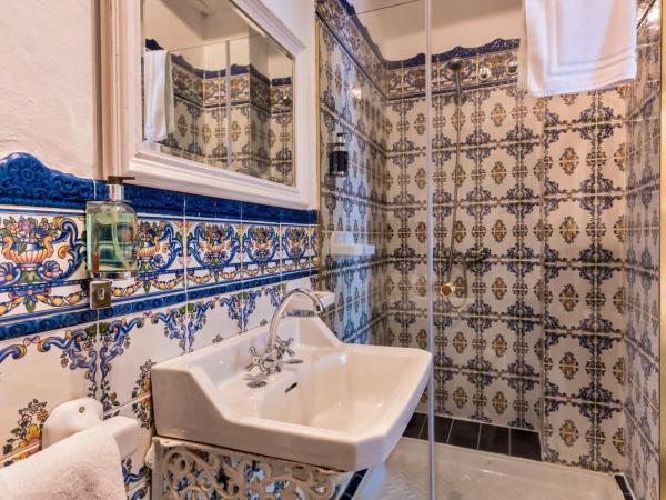 The Town House - Adults Only : photo 3 de la chambre chambre double ou lits jumeaux