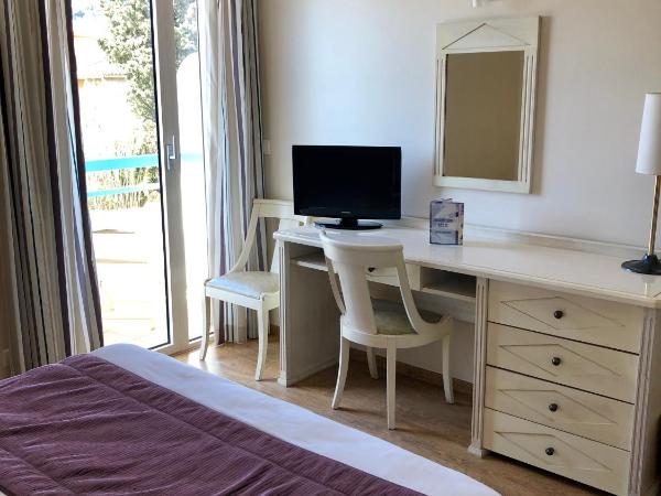 Hôtel Méditerranée : photo 4 de la chambre chambre double - vue latérale sur mer - premier Étage