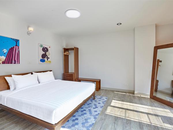 Chez Bure - Bure Homestay : photo 8 de la chambre suite deluxe avec lit king-size