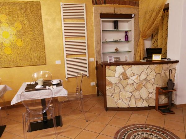 Suite Color Verona : photo 1 de la chambre appartement - rez-de-chaussée