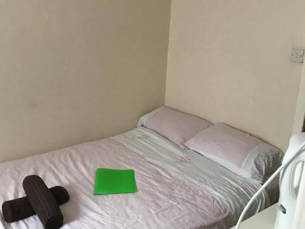 The Merlin Hotel : photo 1 de la chambre chambre double avec salle de bains privative