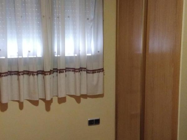 Hostal Puerta del Valle : photo 2 de la chambre chambre double