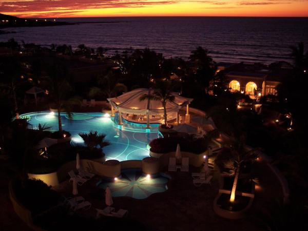 Pueblo Bonito Emerald Bay Resort & Spa - All Inclusive : photo 4 de la chambre suite junior