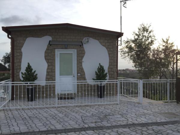 Zia Bi Bed and Breakfast : photo 2 de la chambre studio - vue sur piscine