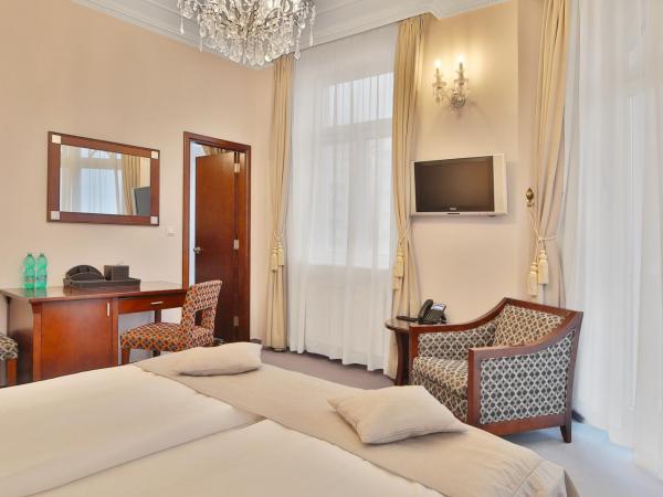 Sun Palace Wellness Hotel : photo 3 de la chambre superior room with park or colonnade view