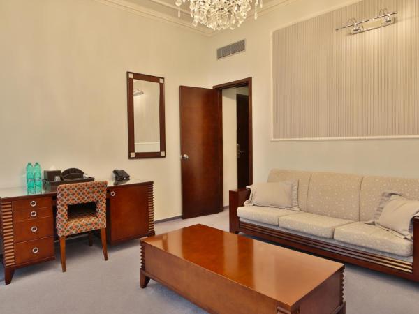 Sun Palace Wellness Hotel : photo 1 de la chambre suite