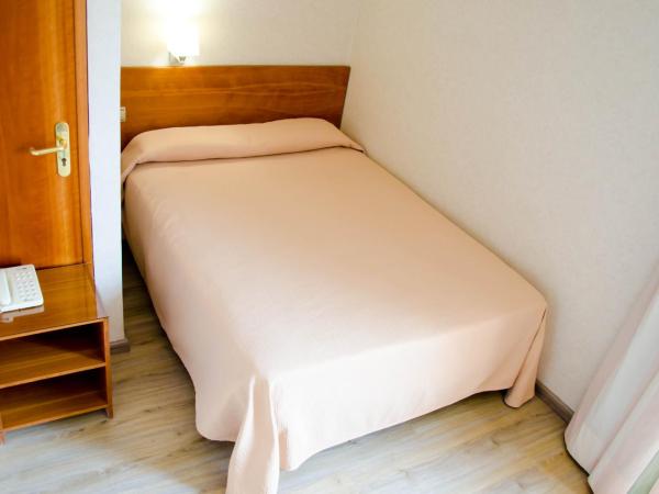 Hotel Castilla Alicante : photo 1 de la chambre chambre simple